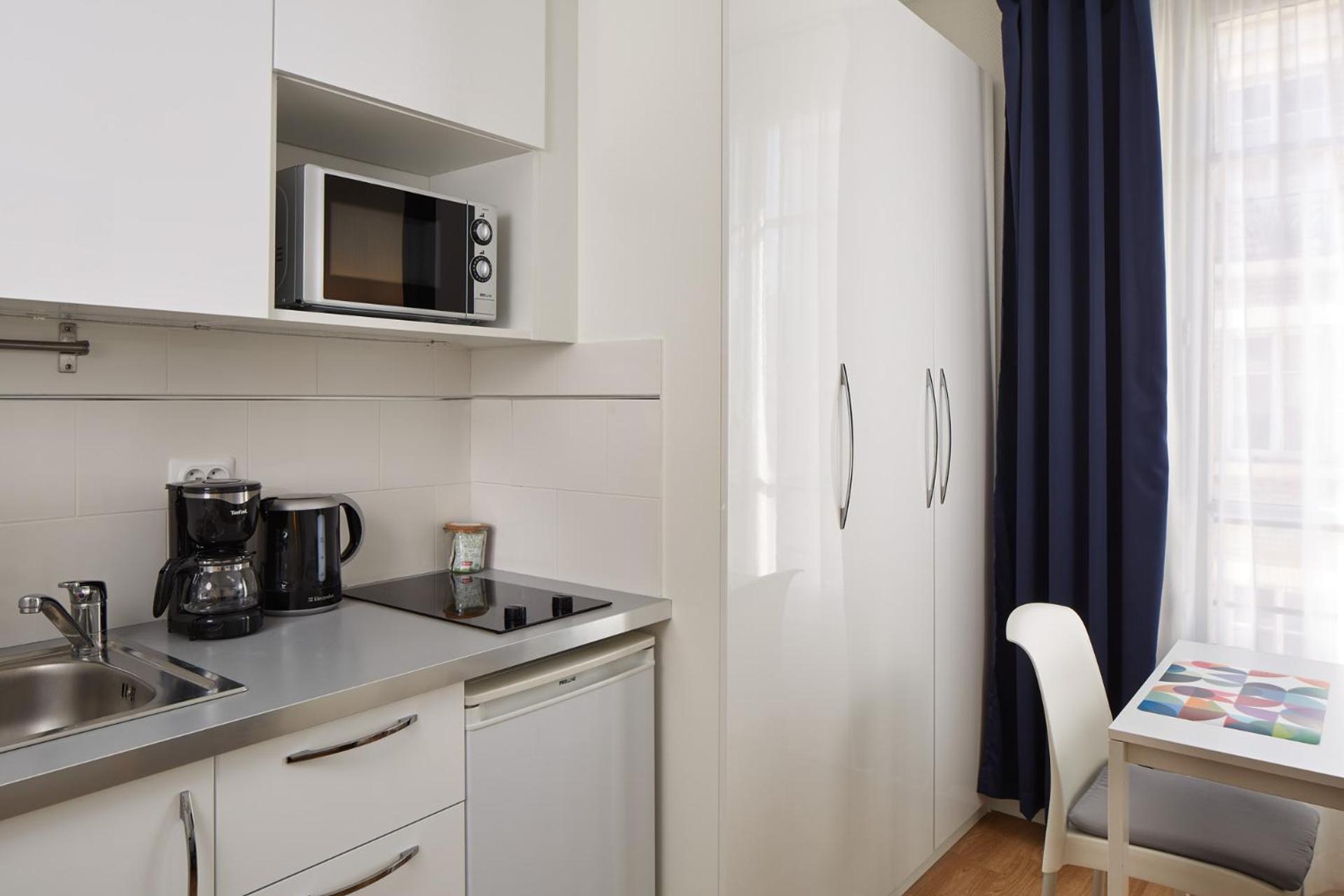 Hotel Residence Paris Asnieres Екстер'єр фото
